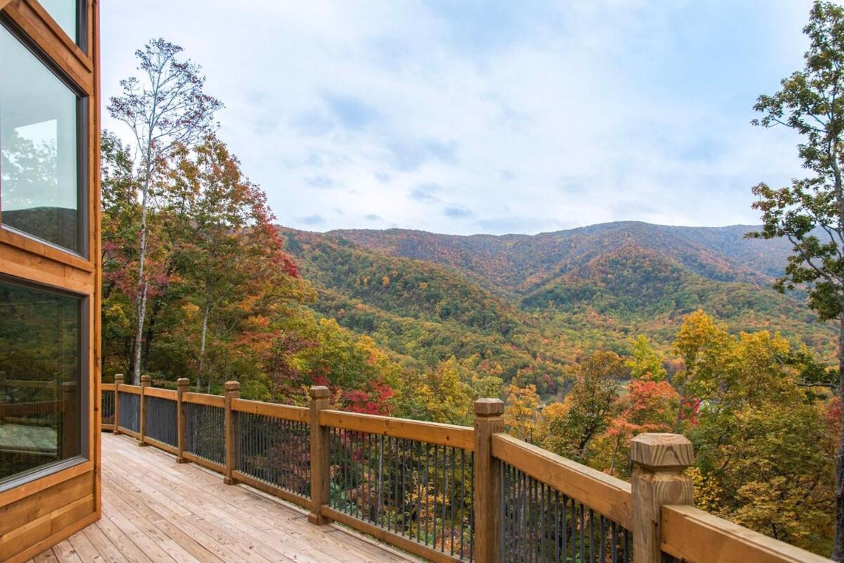 Vila Firefly Cove - Private Theater And Mountain Views! Sevierville Exteriér fotografie