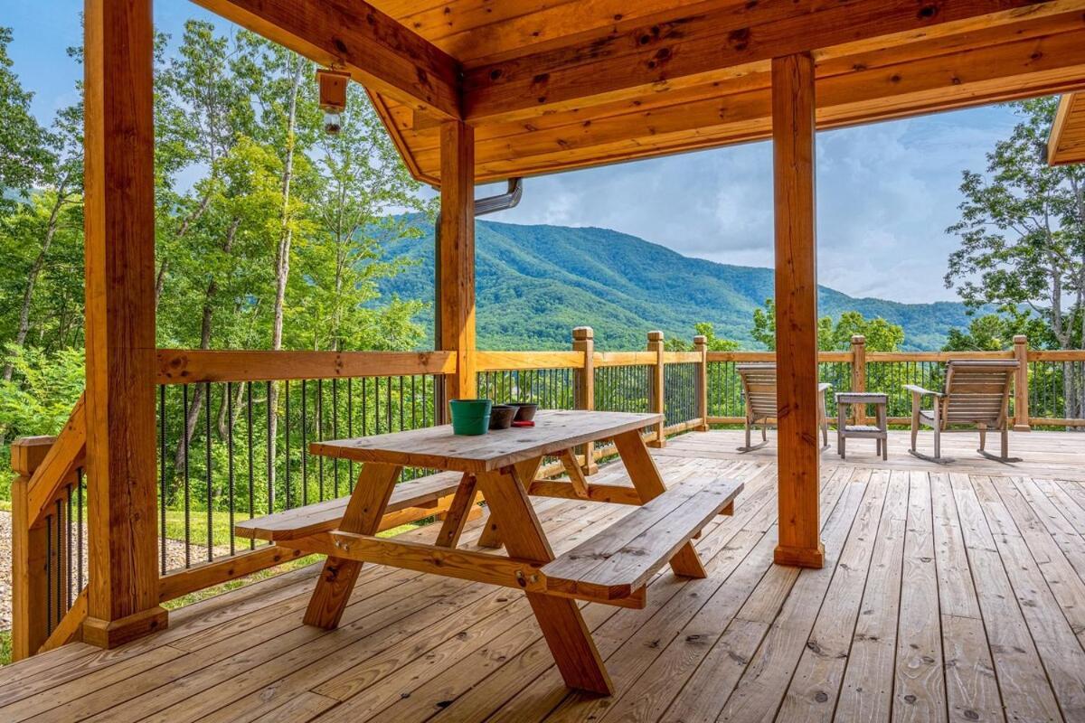 Vila Firefly Cove - Private Theater And Mountain Views! Sevierville Exteriér fotografie