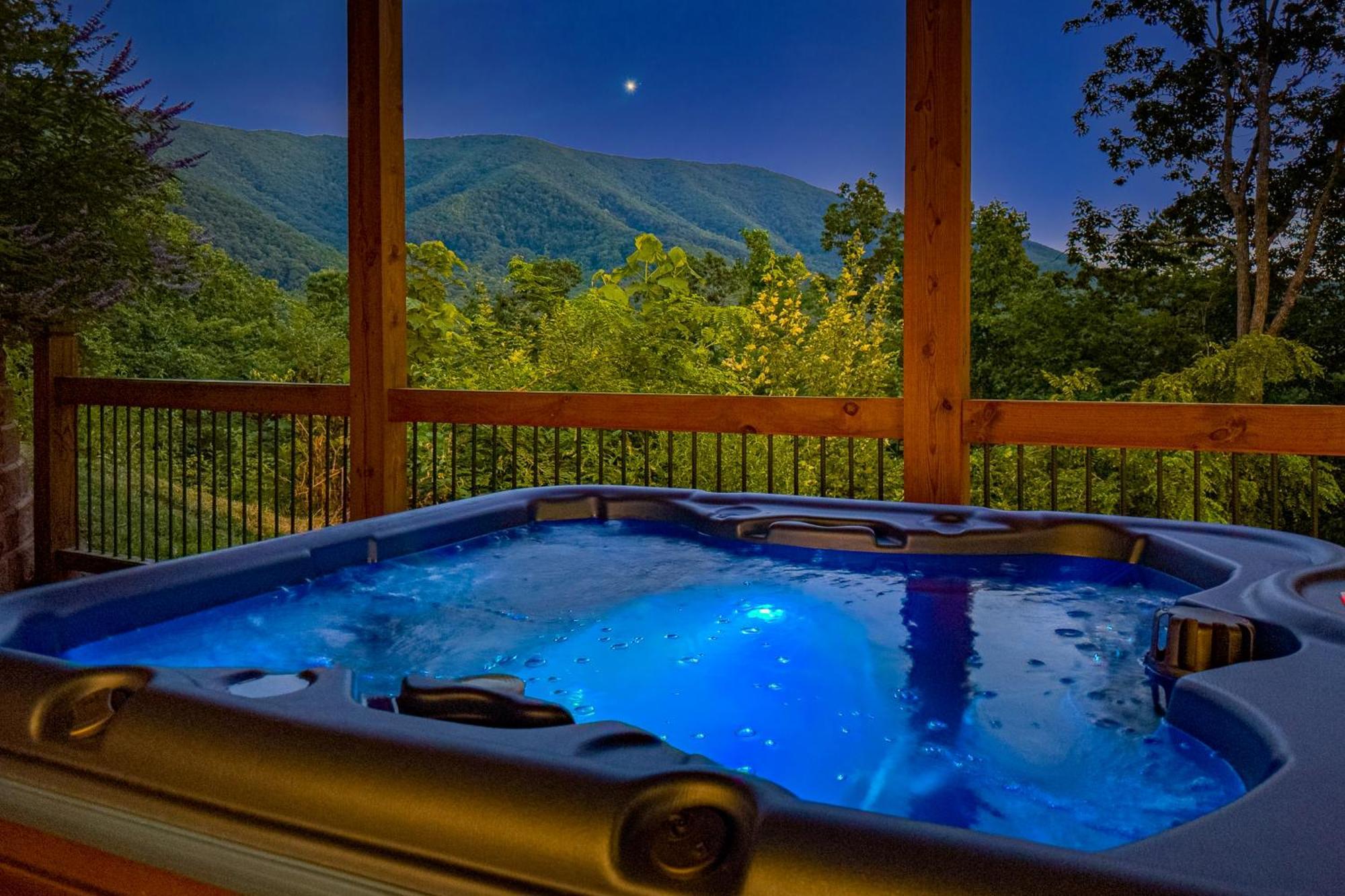 Vila Firefly Cove - Private Theater And Mountain Views! Sevierville Exteriér fotografie