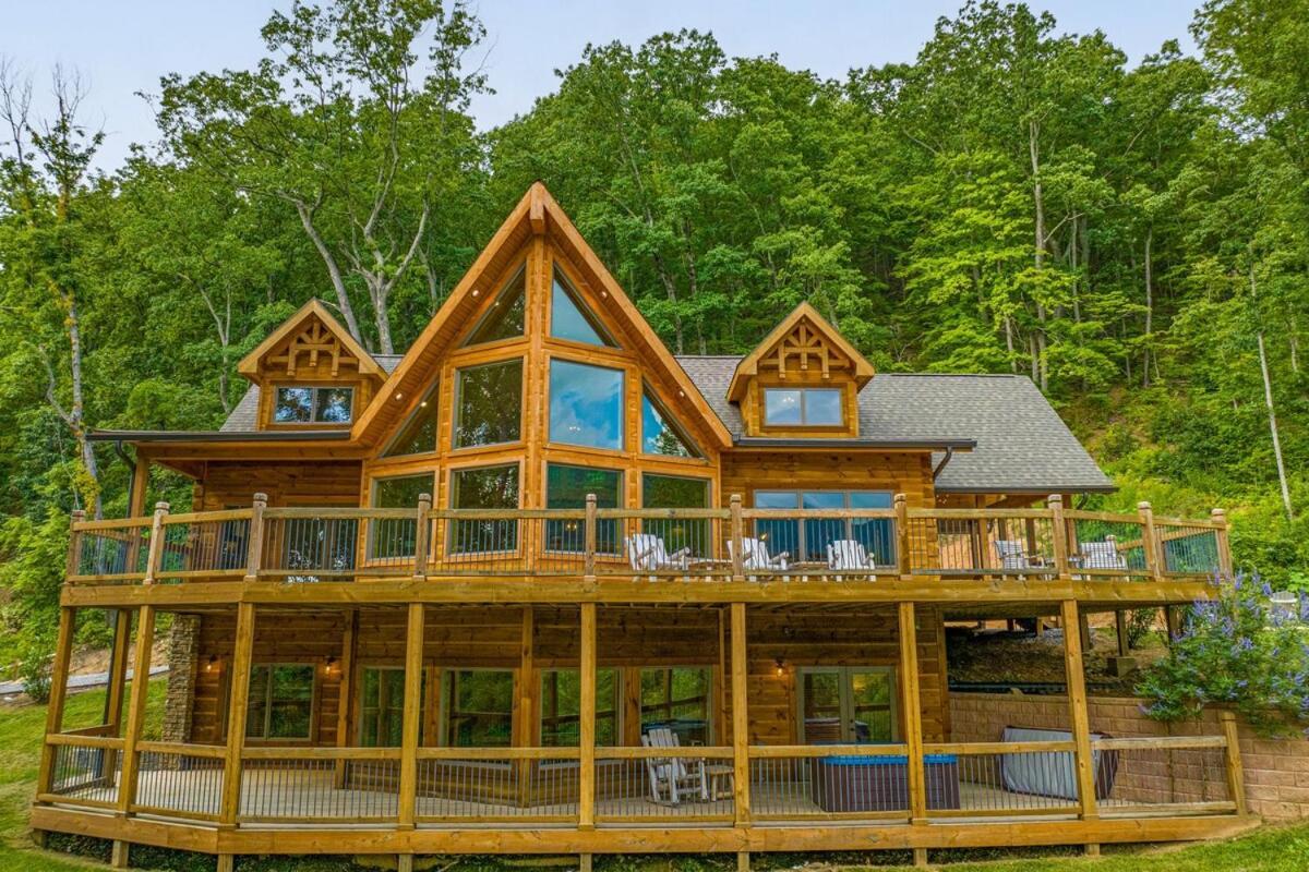 Vila Firefly Cove - Private Theater And Mountain Views! Sevierville Exteriér fotografie